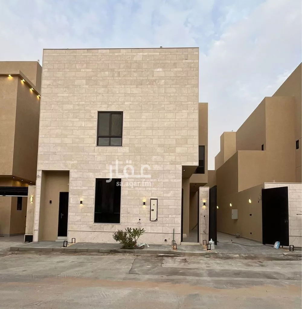 6 bedroom villa in Al Mahdiyyah 1