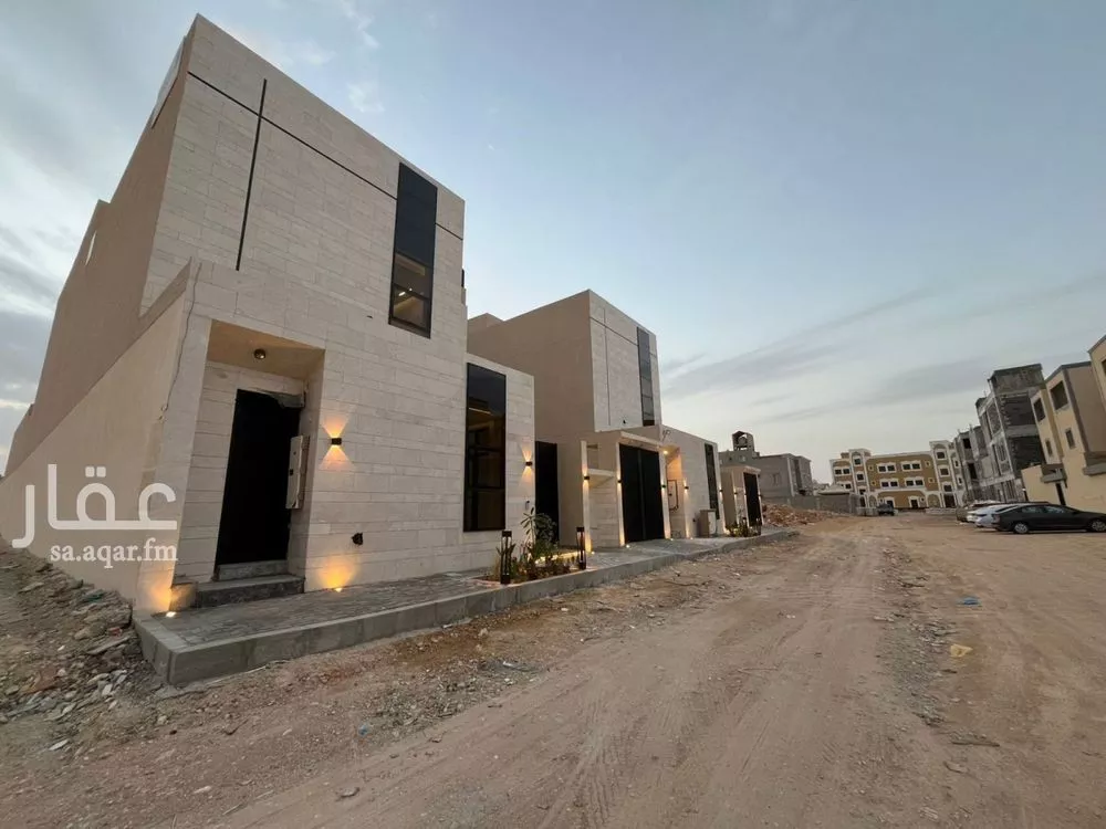 فيلا 4 غرف في المهدية 5