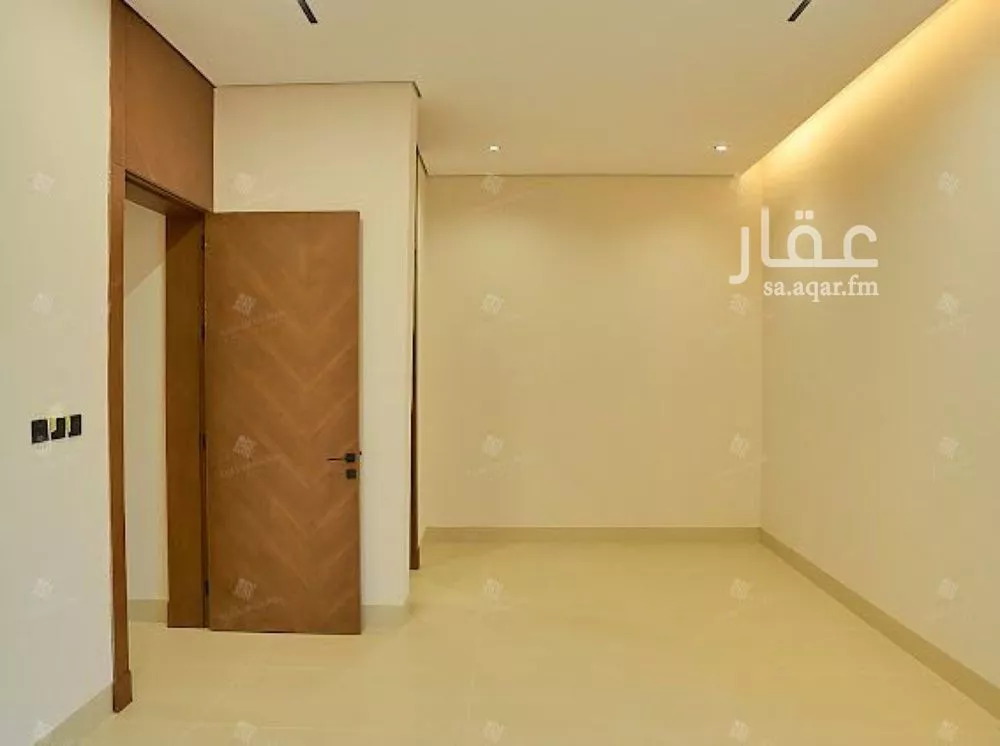 4 bedroom villa in Al Mahdiyyah, Riyadh 24