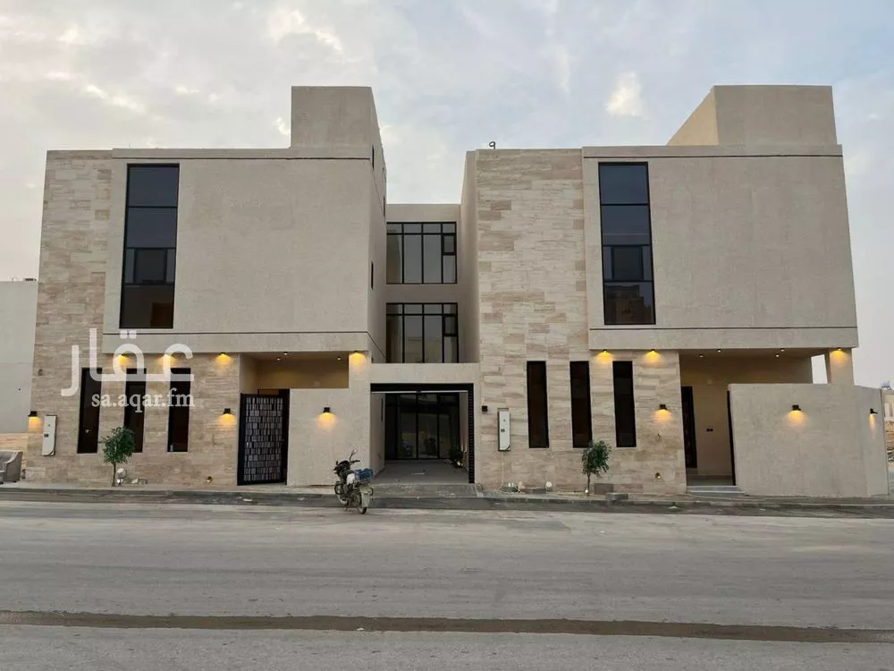 6 bedroom villa in Al Mahdiyyah 4