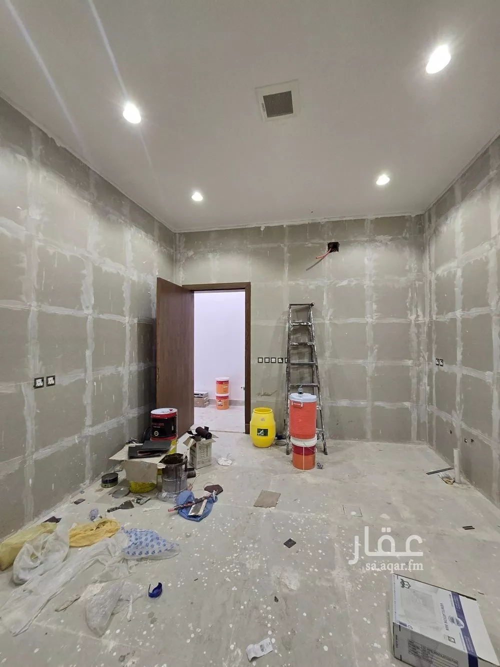 4 bedroom villa in Al Maizilah, Riyadh 9