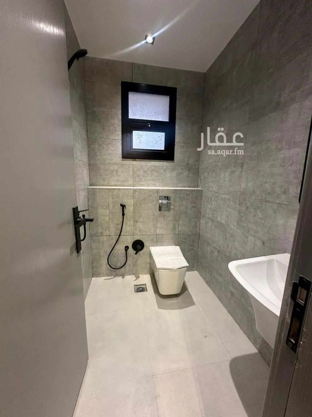 فيلا 5 غرف في الجنادرية 2