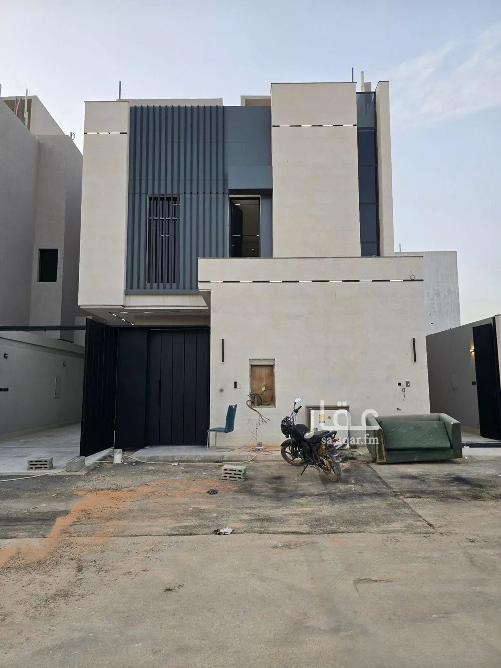 6 bedroom villa in Al Maizilah 4