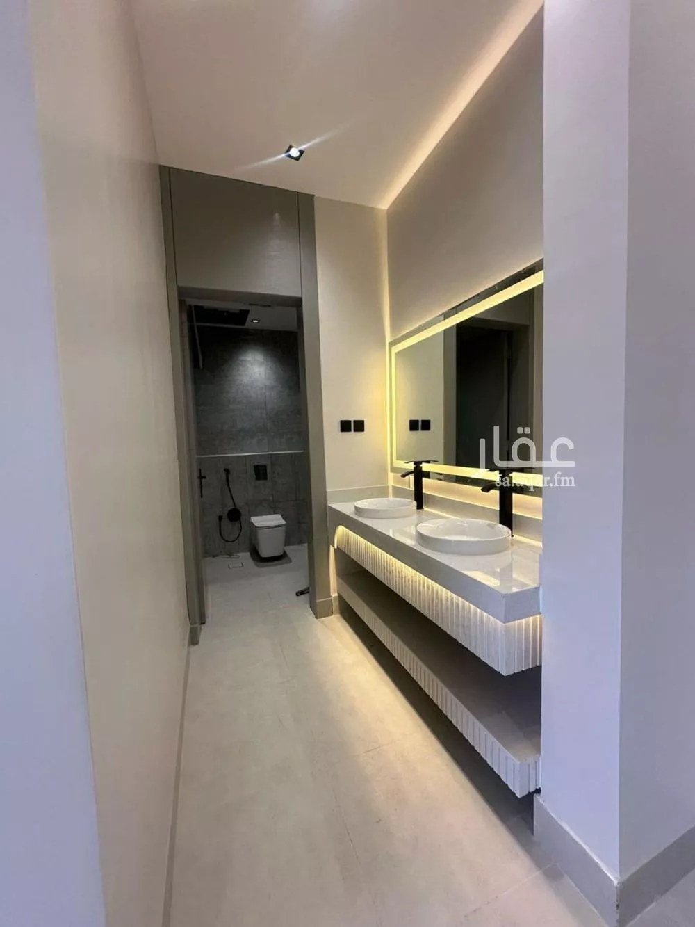 فيلا 5 غرف في الجنادرية 5