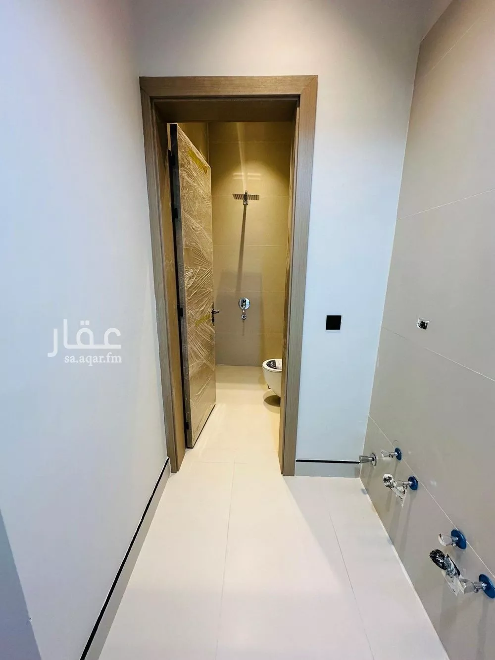 5 bedroom villa in Al Maizilah 2