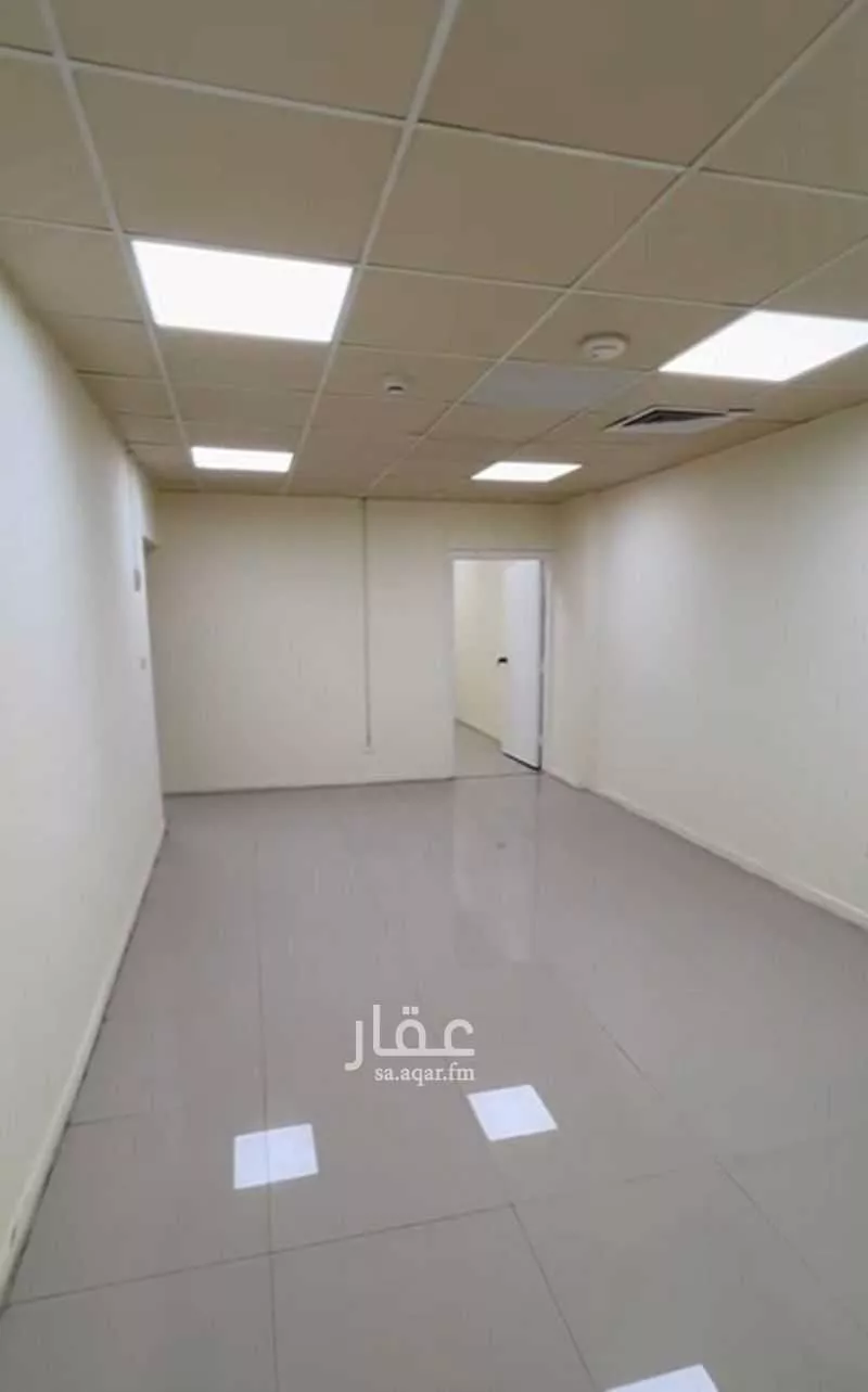 4 bedroom office in Madinat Al Umal, Eastern Province 10