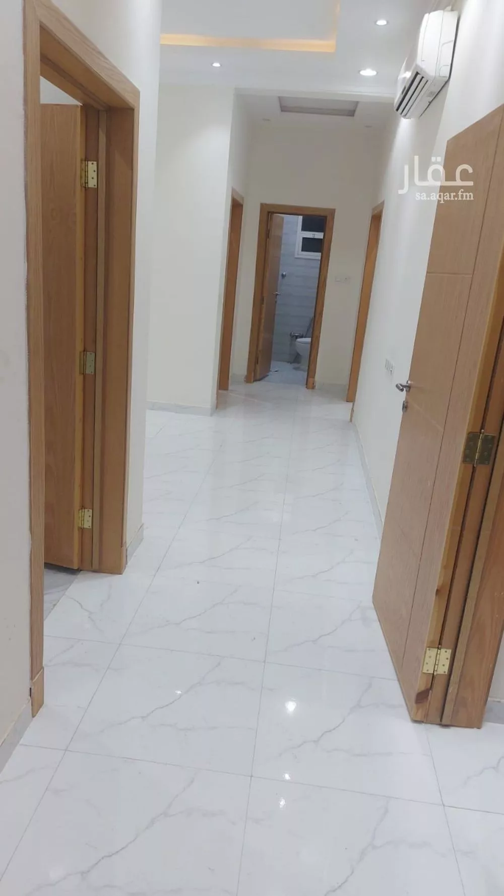 3 bedroom floor in Dhahrat Laban 1