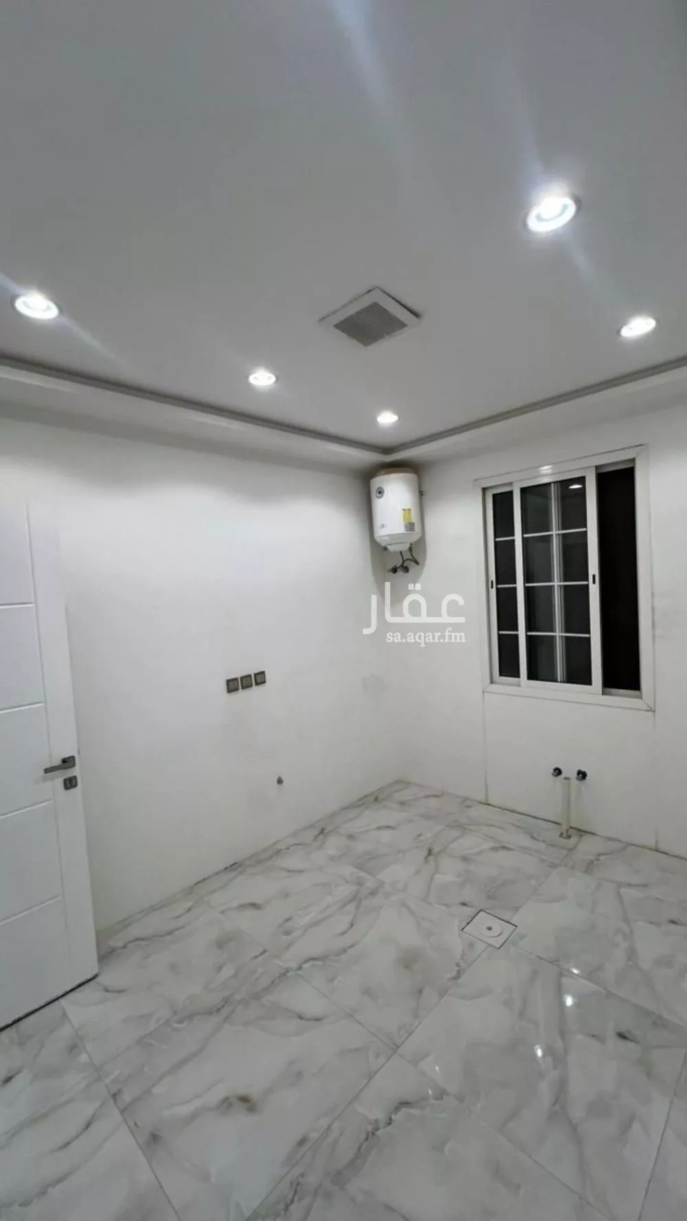 دور 3 غرف في العارض 2