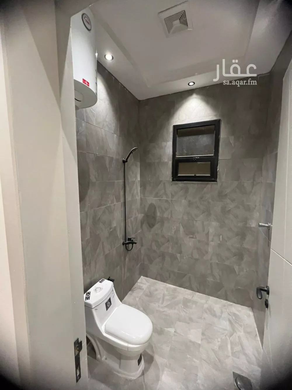 5 bedroom apartment in Okaz, Riyadh 12