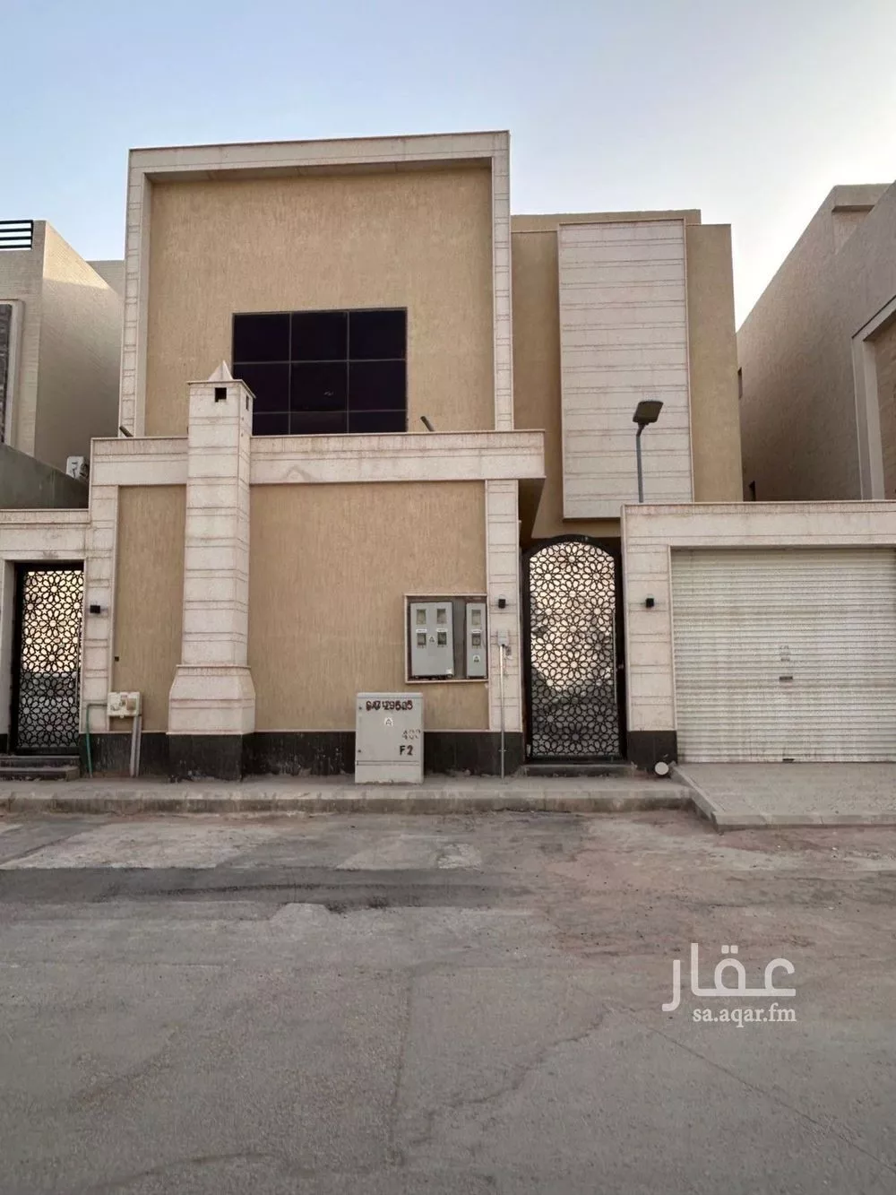 فيلا 6 غرف في الرمال