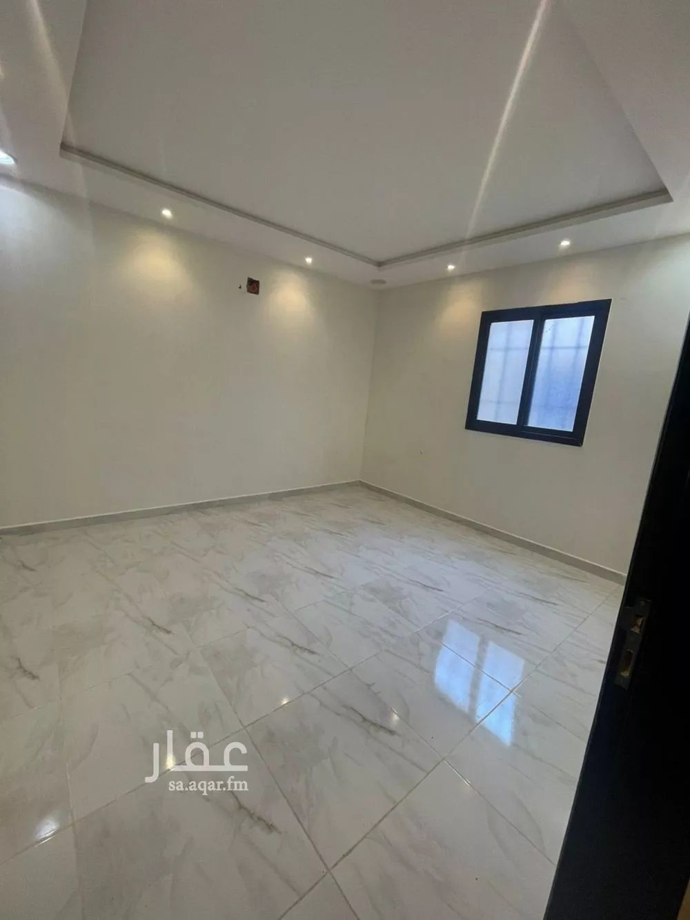3 bedroom floor in Al Rimal 4