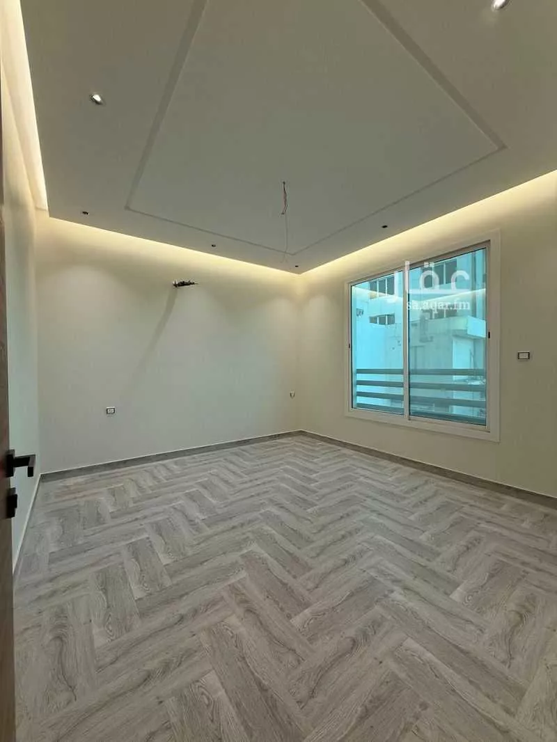 شقة 6 غرف في الفيصلية 2