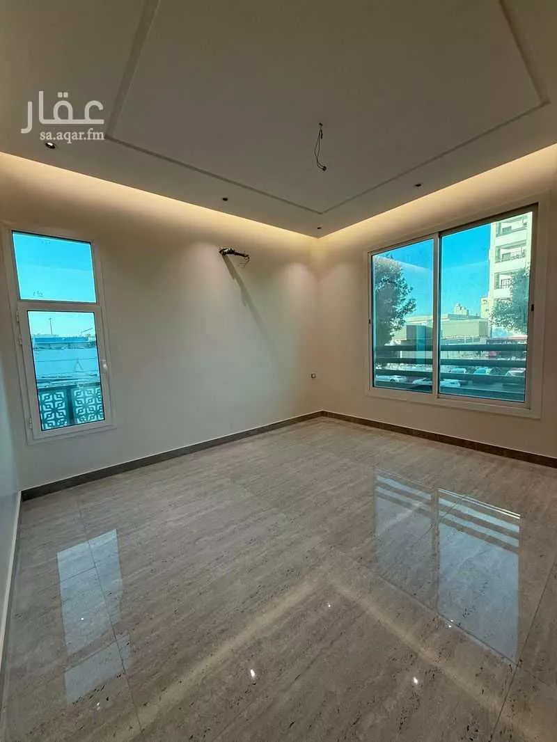 شقة 6 غرف في الفيصلية 5