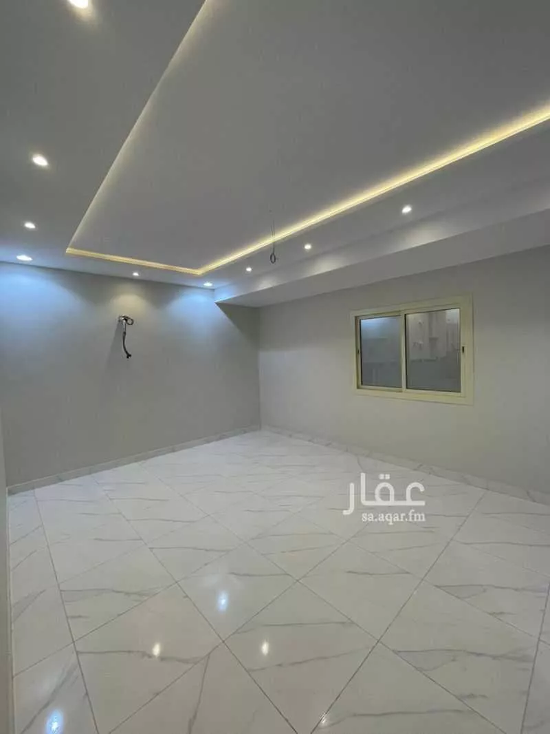 شقة 6 غرف في الملك فهد 5