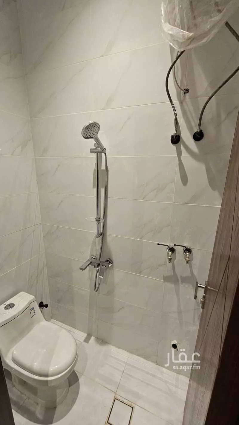 5 bedroom apartment in Al Fayha, Jeddah 9