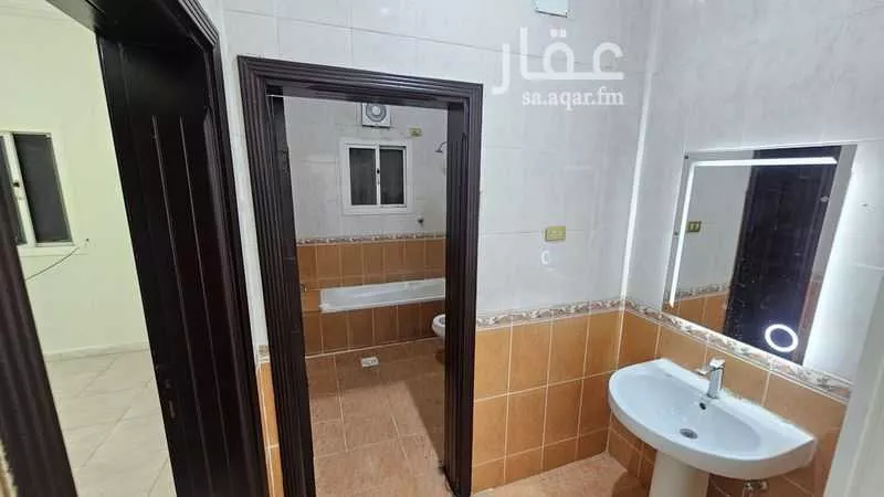 3 bedroom apartment in Abruq Ar Rughamah, Jeddah 6