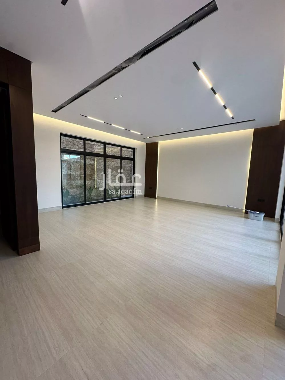 5 bedroom villa in Al Mahdiyyah 2