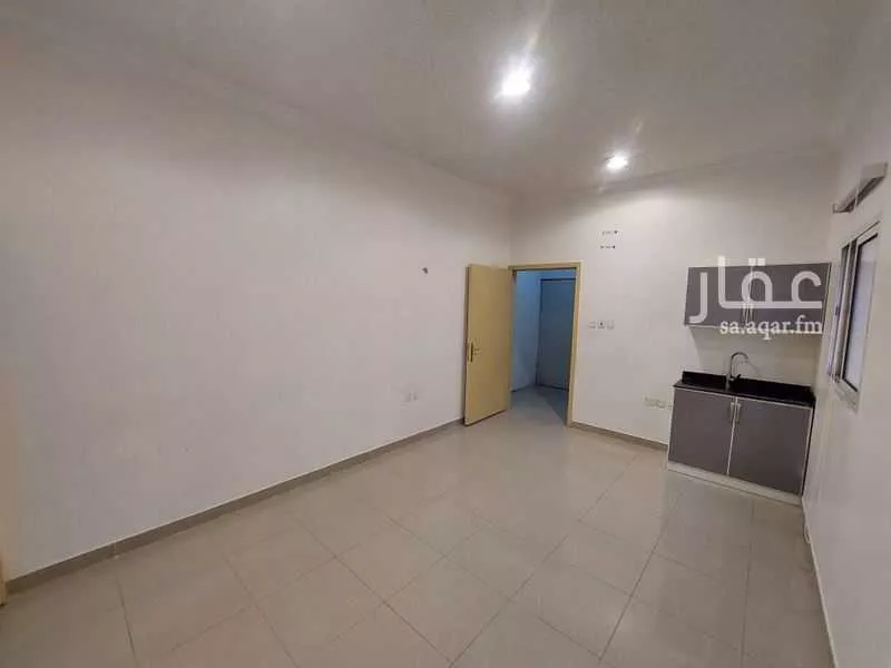 1 bedroom apartment in Al Aziziyah 2