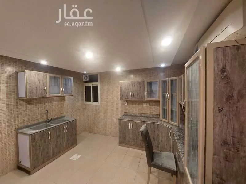 دور 1 غرف في الياسمين 1