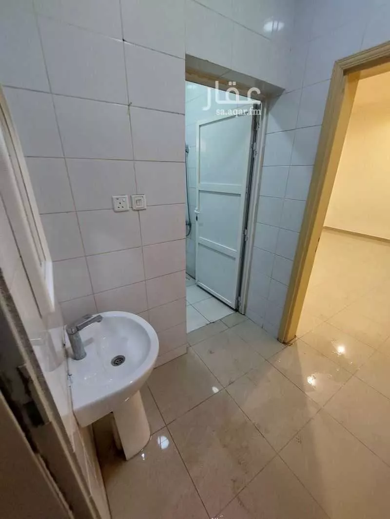 شقة 1 غرف في العزيزية، الرياض 11