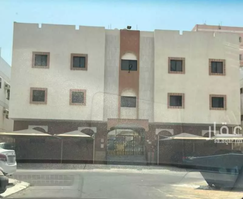 عمارة 625 م² في النزهة 1