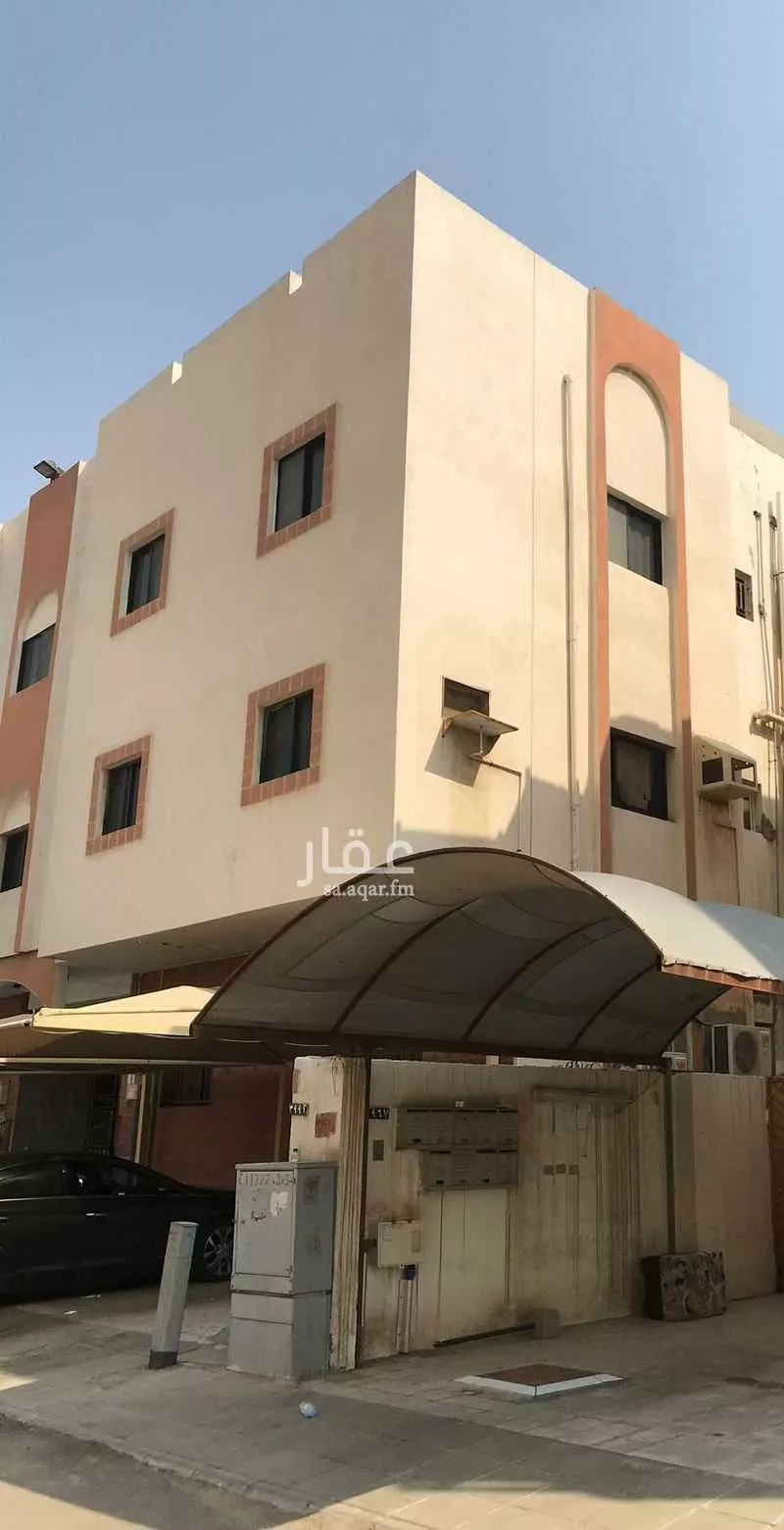 عمارة 625 م² في النزهة 3