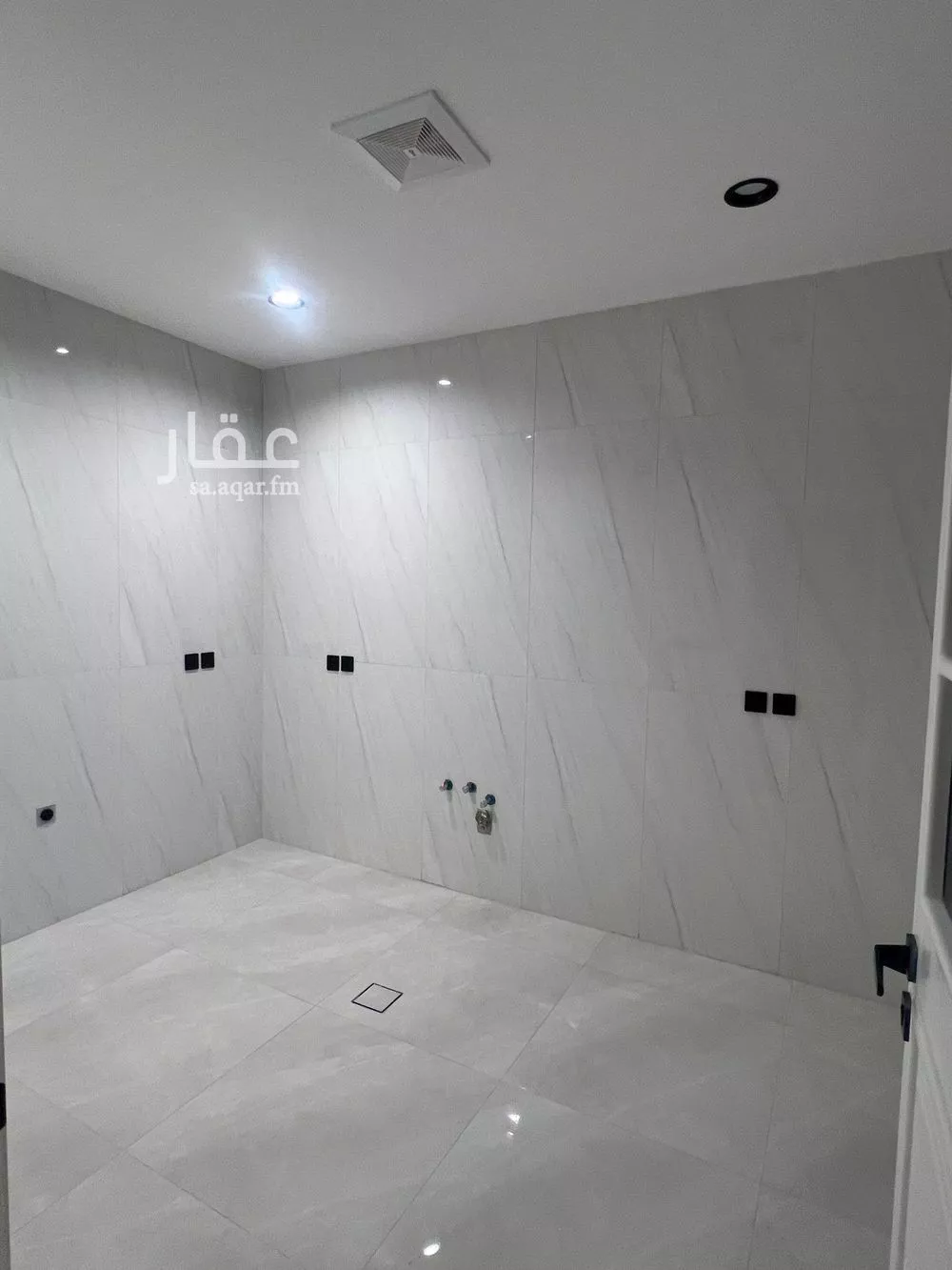 4 bedroom villa in Ash Shulah, Eastern Province 11