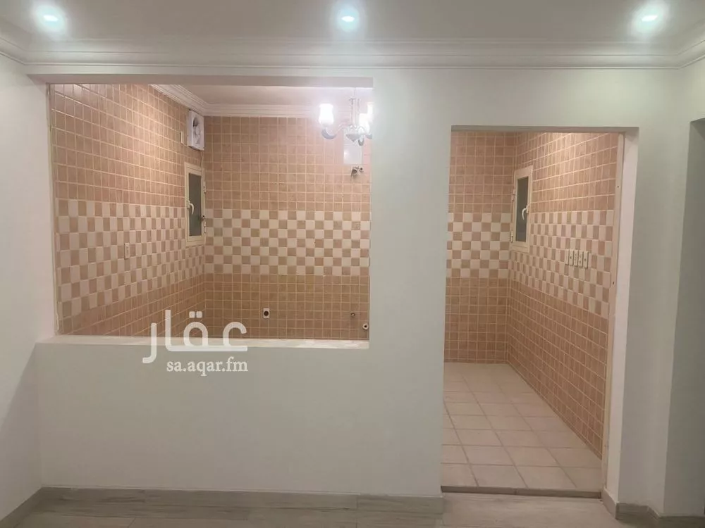 4 bedroom apartment in Al Jawharah, Eastern Province 4