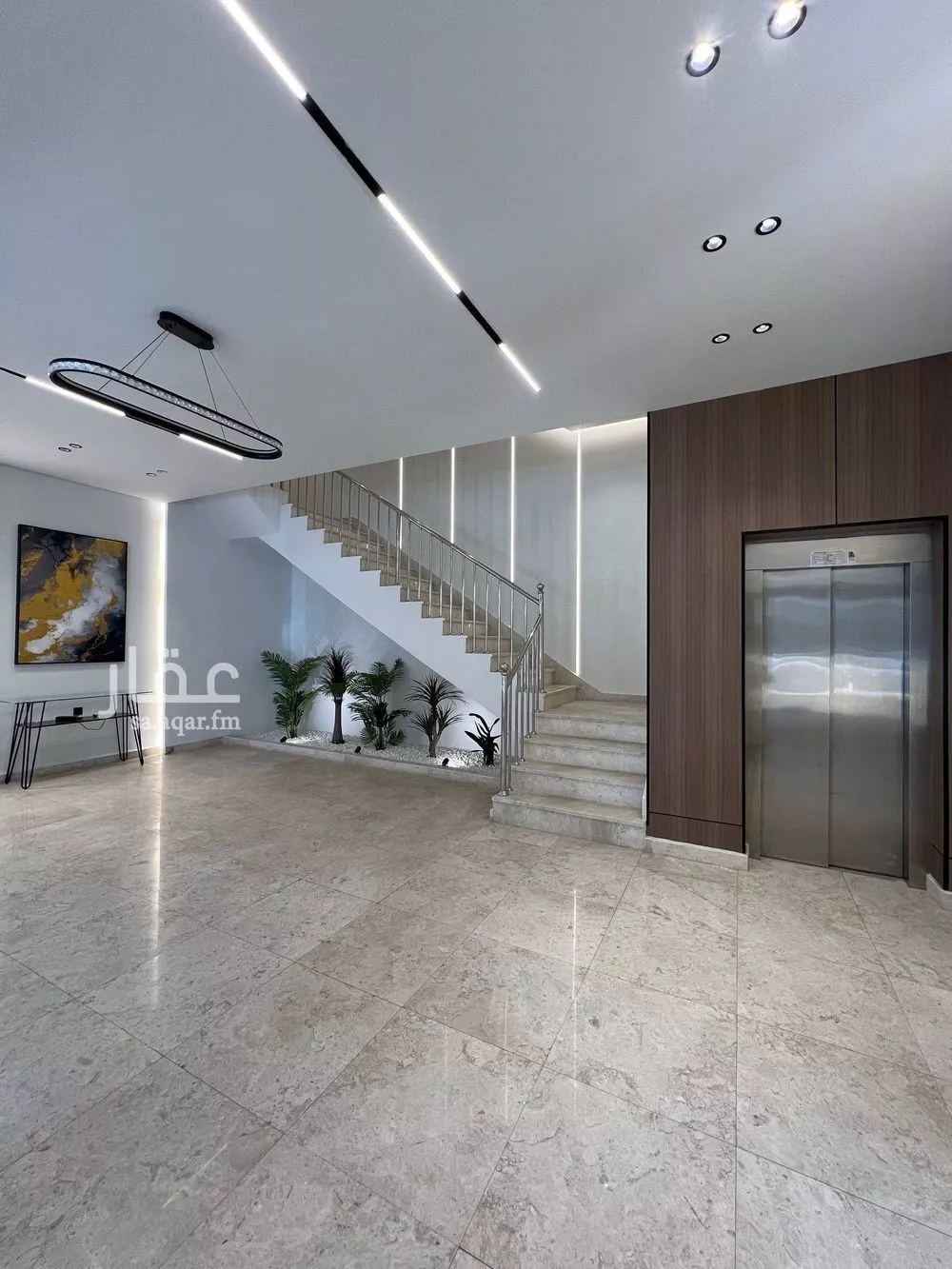 شقة 4 غرف في الروضة 2