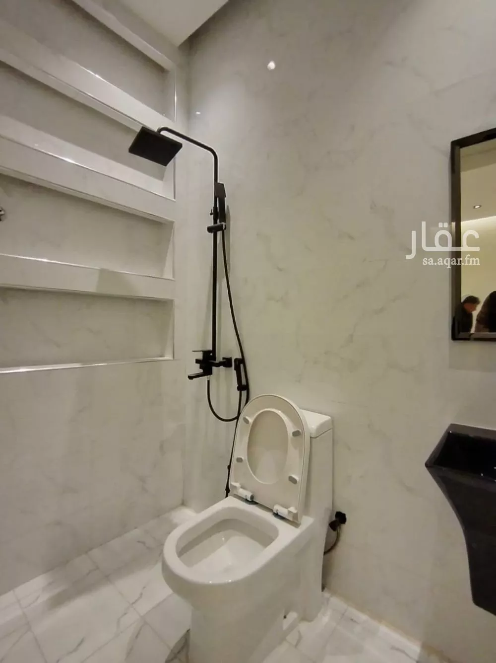 4 bedroom floor in Al Sahafah 5