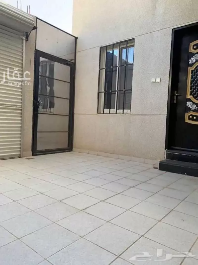 شقة 7 غرف في الرمال 4