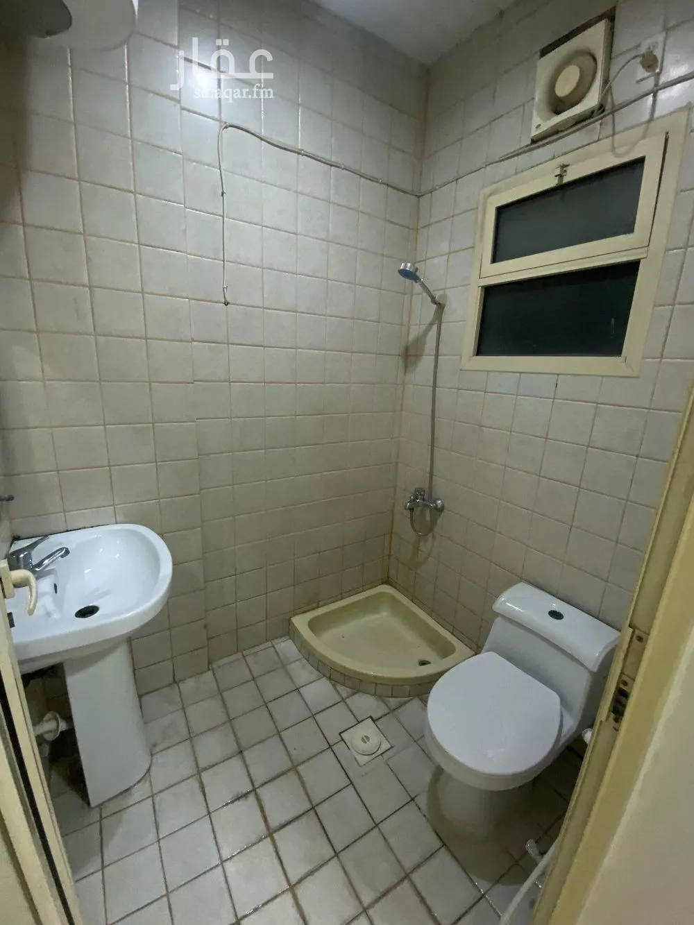 شقة 1 غرف في العقربية 3