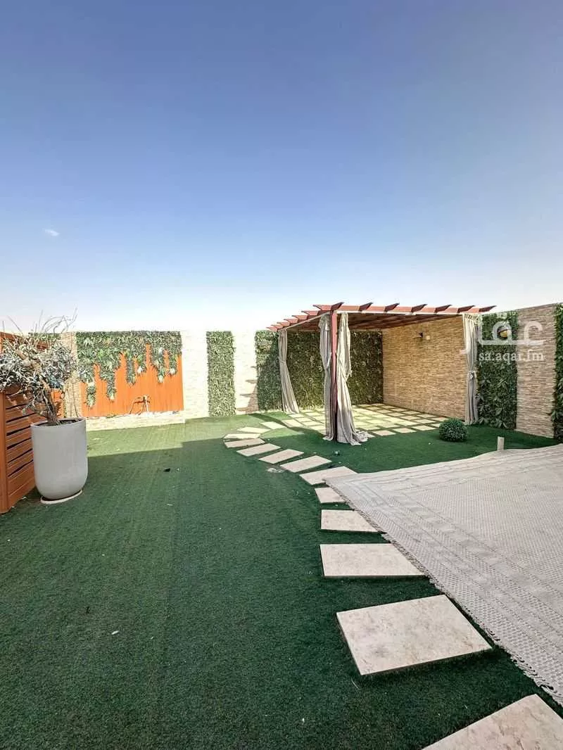 3 bedroom apartment in Ishbiliyah, Riyadh 10