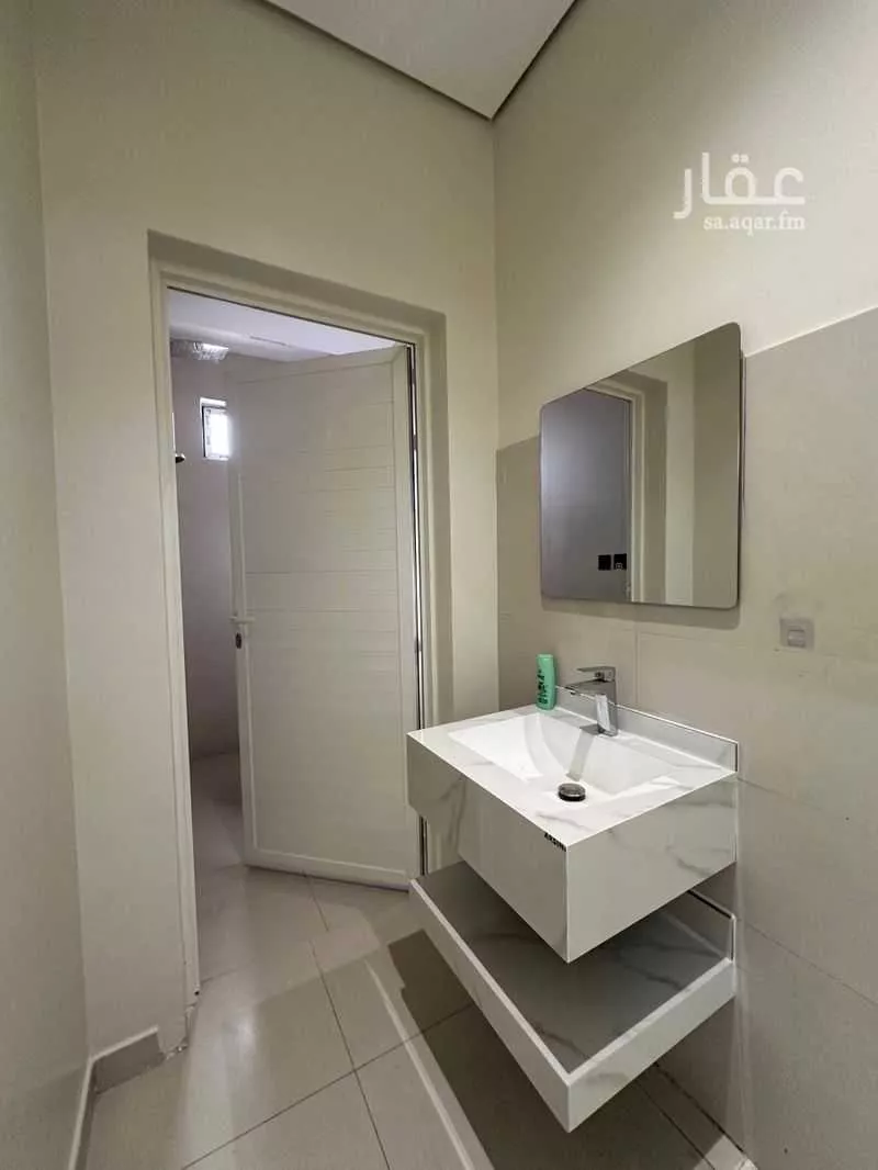 3 bedroom apartment in Al Yarmouk, Riyadh 7