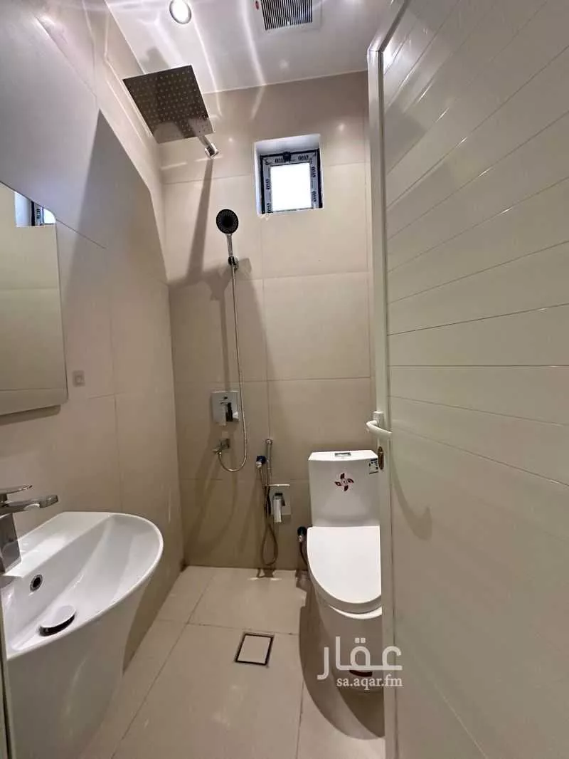 3 bedroom apartment in Al Yarmouk, Riyadh 8