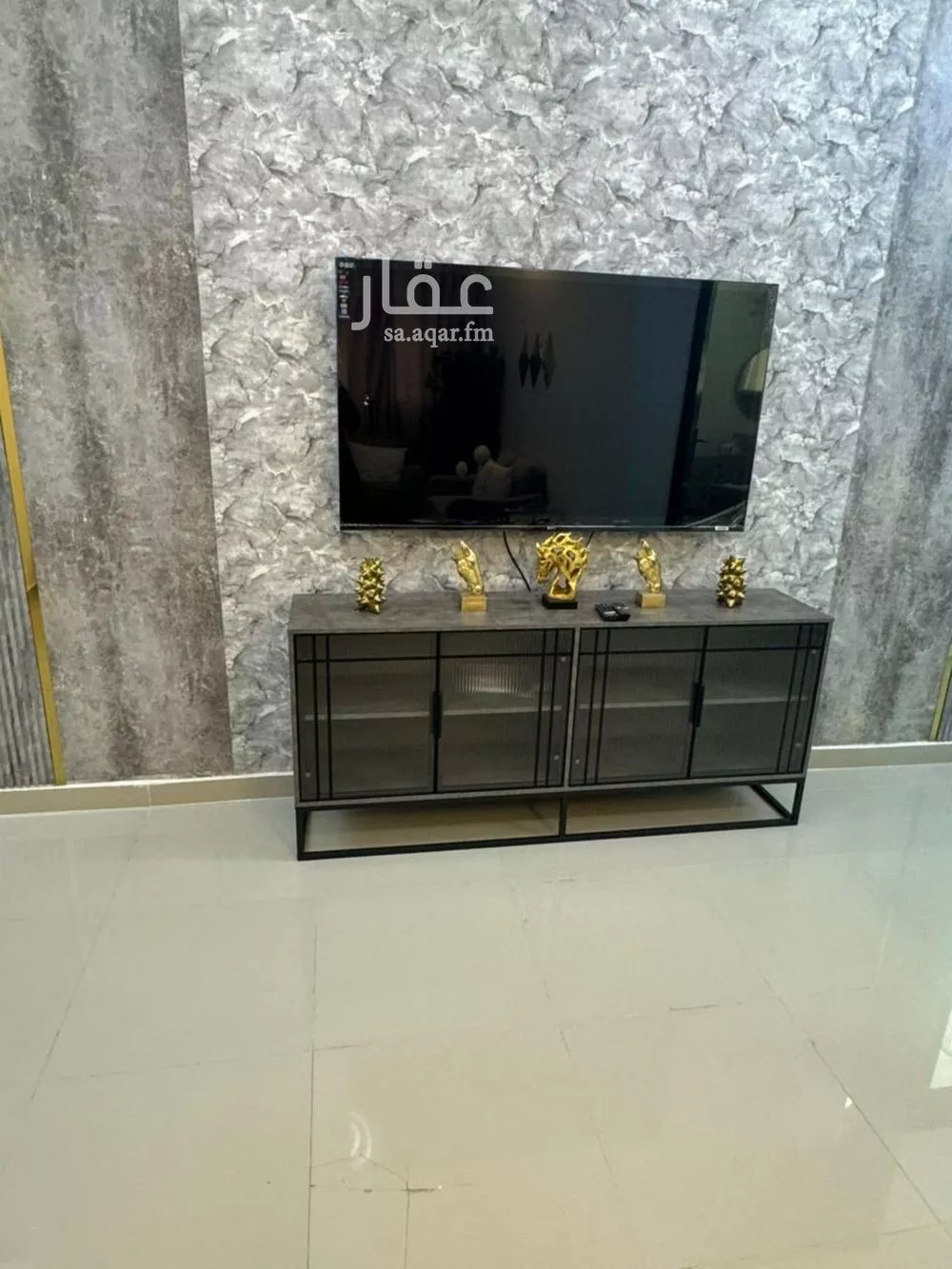 8 bedroom villa in Dhahrat Laban 2