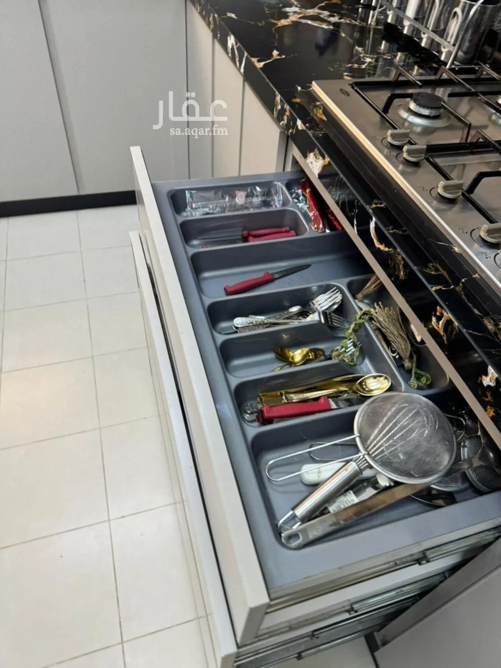 8 bedroom villa in Dhahrat Laban 3