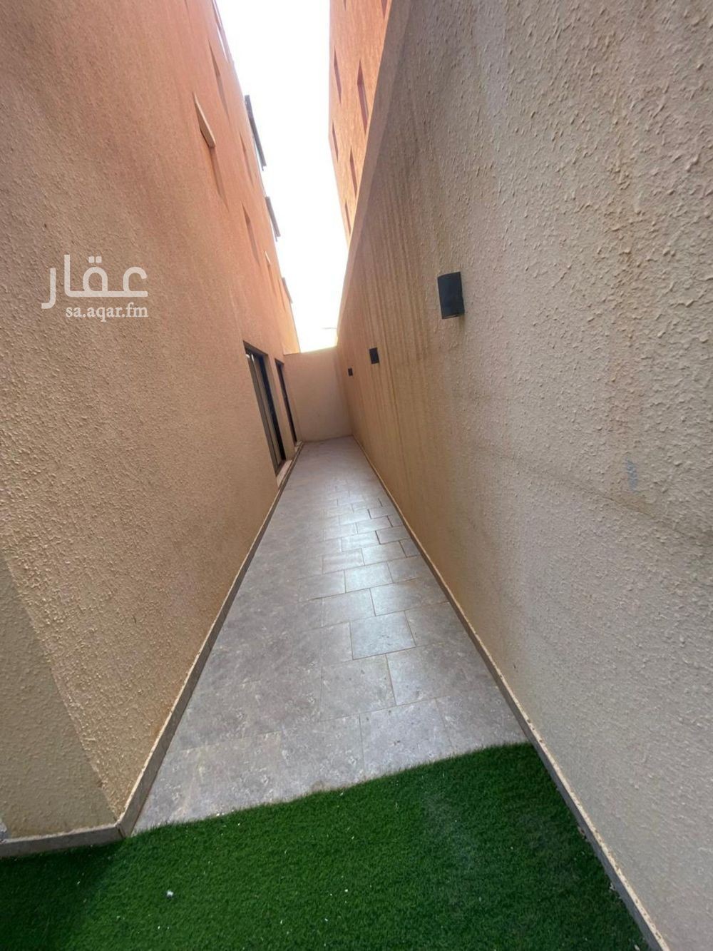 3 bedroom apartment in Al Qairawan 10