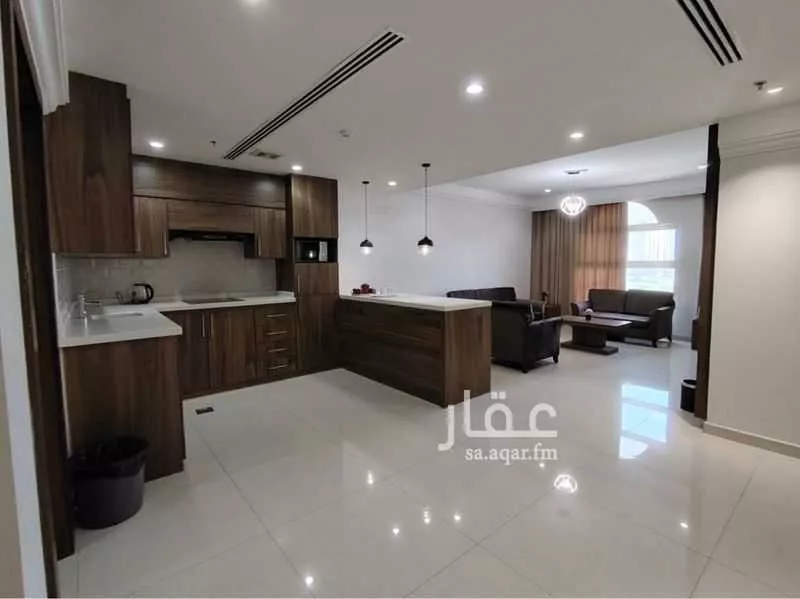 شقة 2 غرف في الحمرا 1