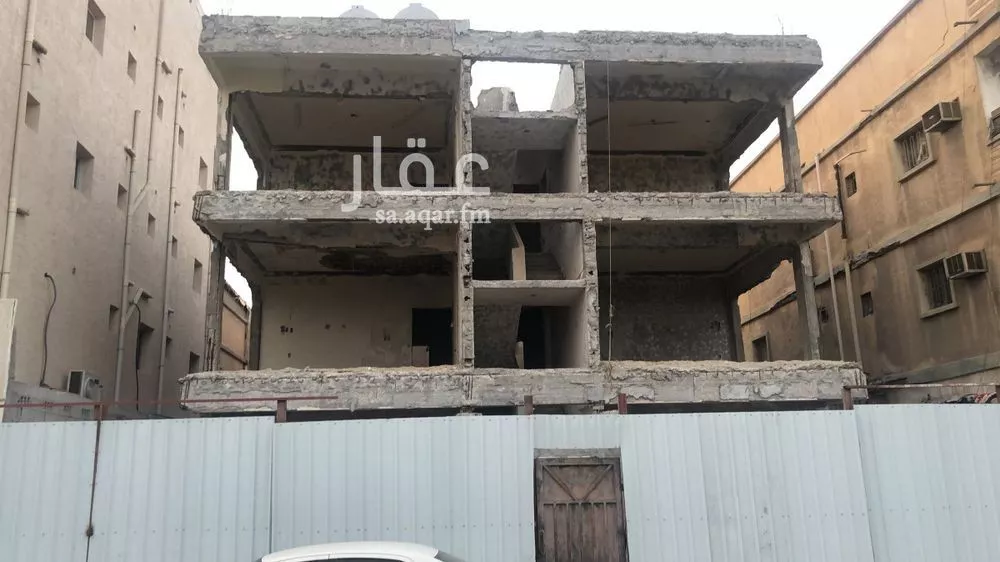 عمارة 288 م² في القادسية 2