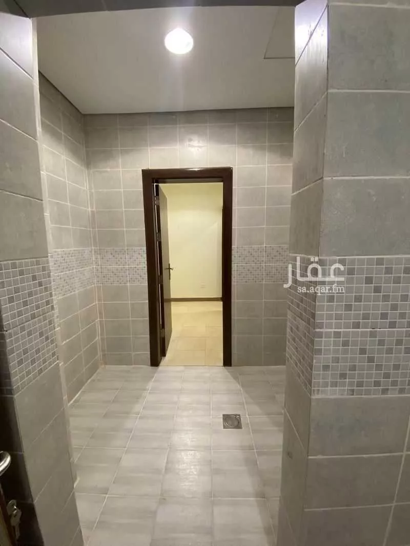 شقة 3 غرف في الملقا 4