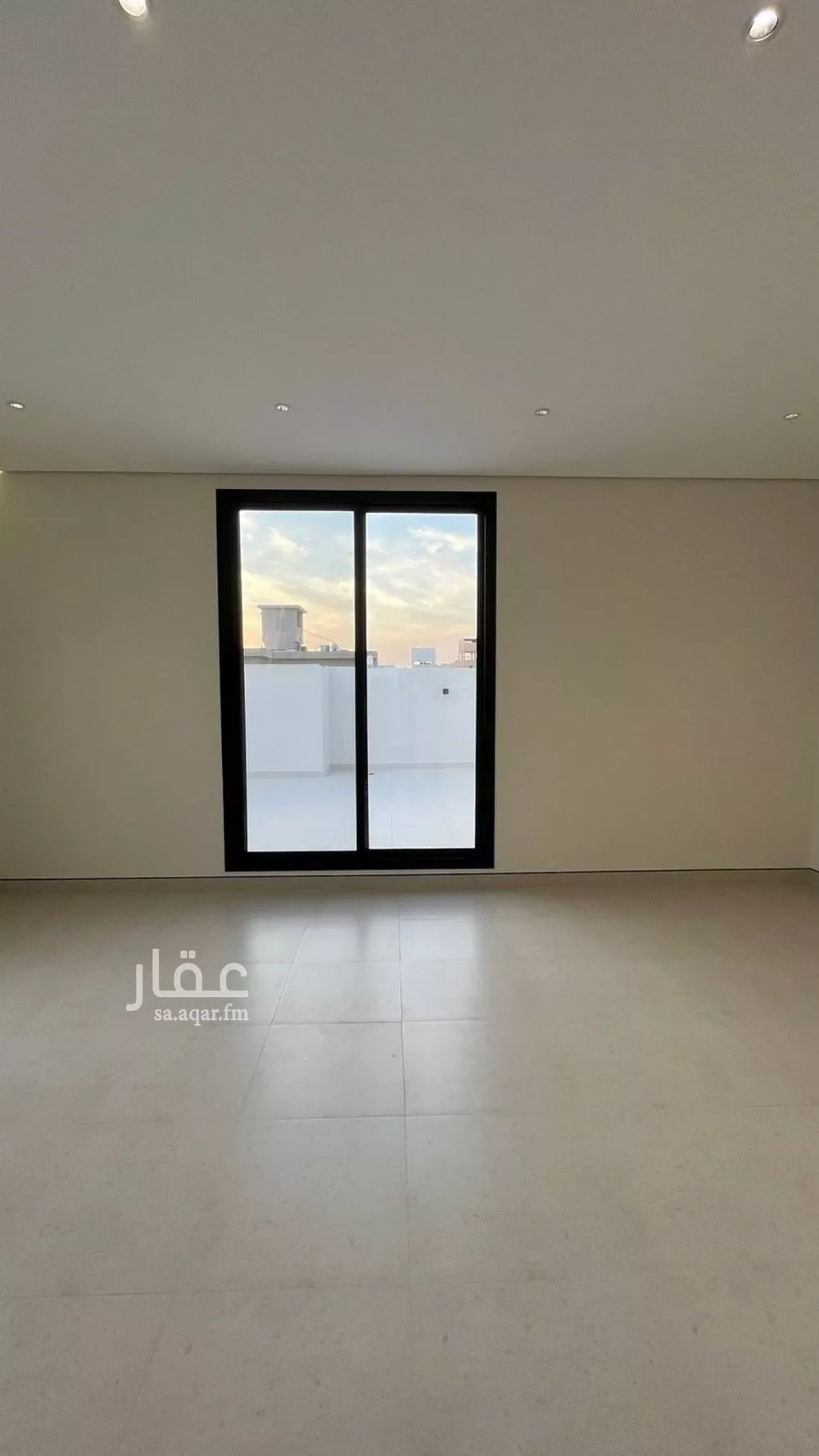 فيلا 3 غرف في المهدية 5