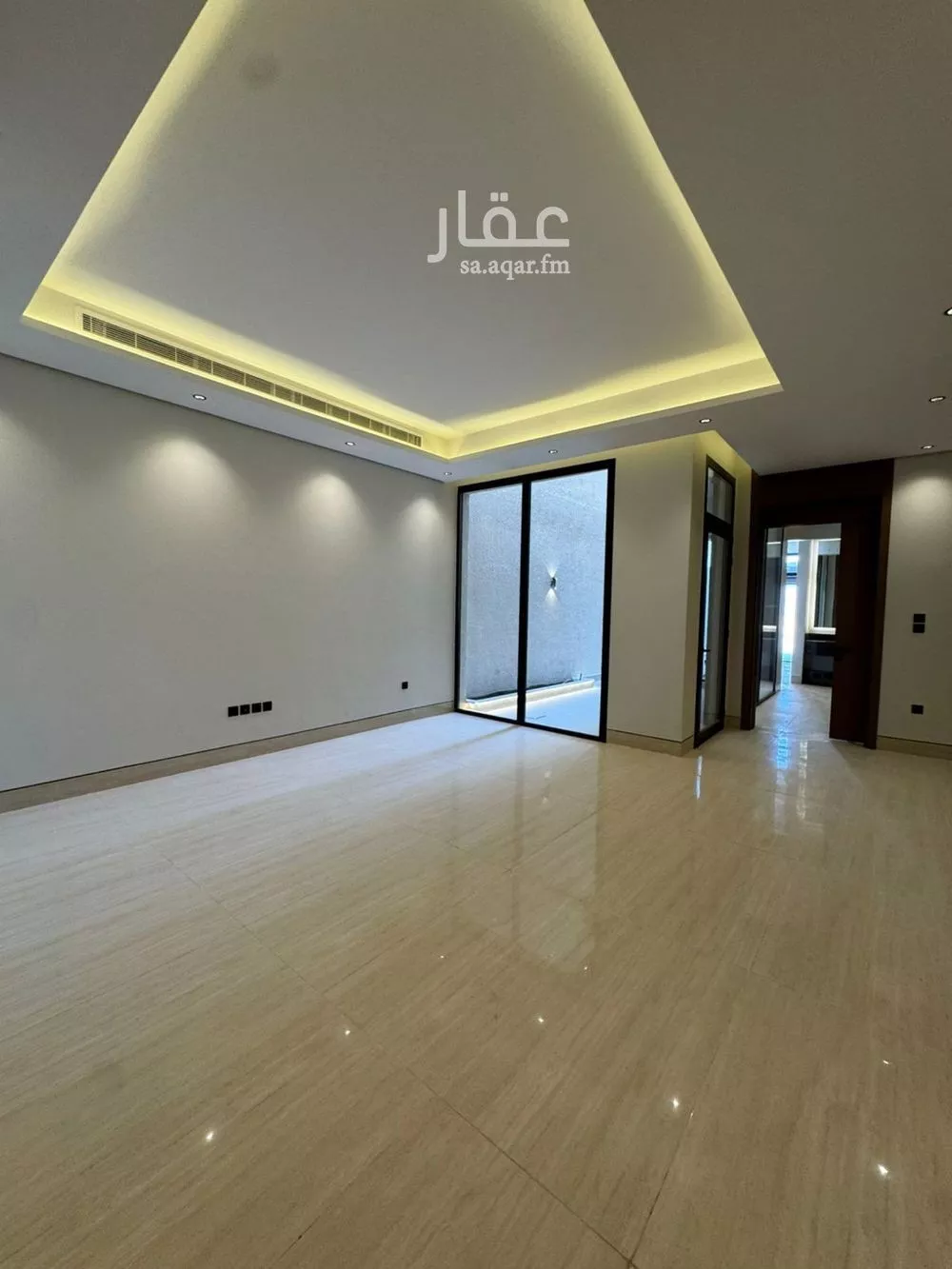 6 bedroom villa in Al Narjis, Riyadh 8