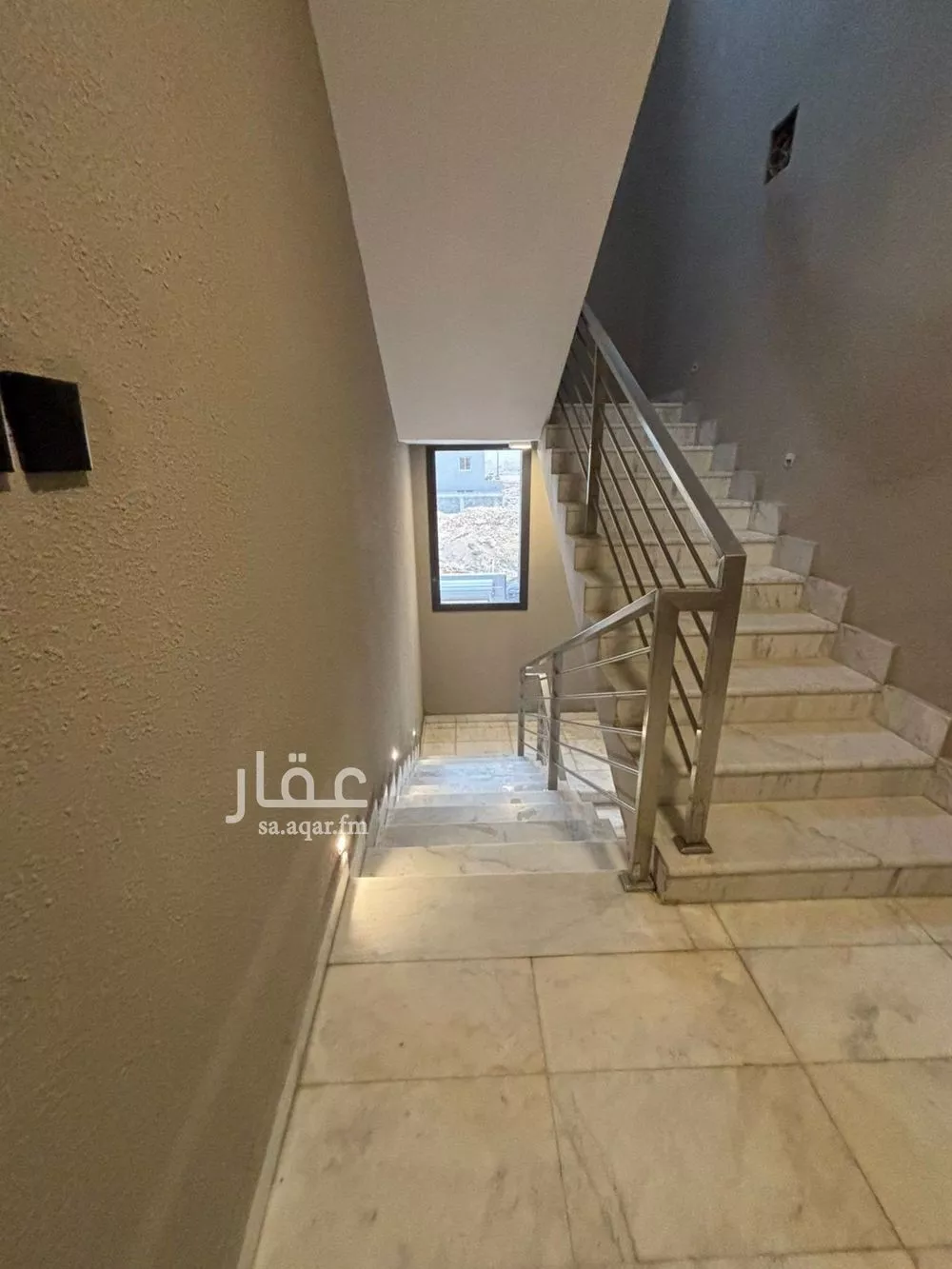 دور 4 غرف في العارض 5