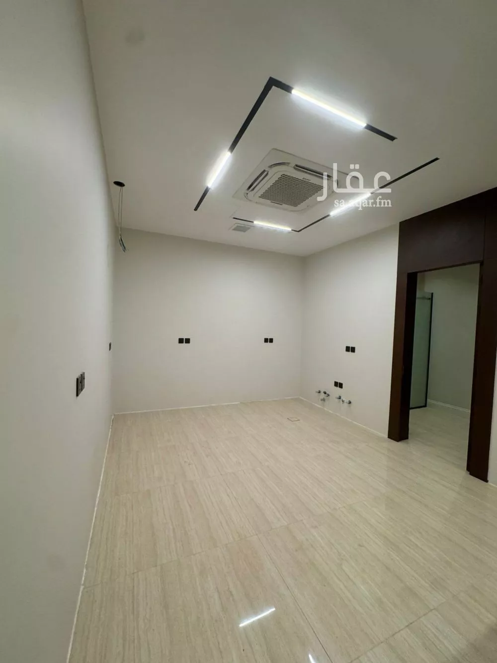 5 bedroom villa in Al Aridh, Riyadh 8