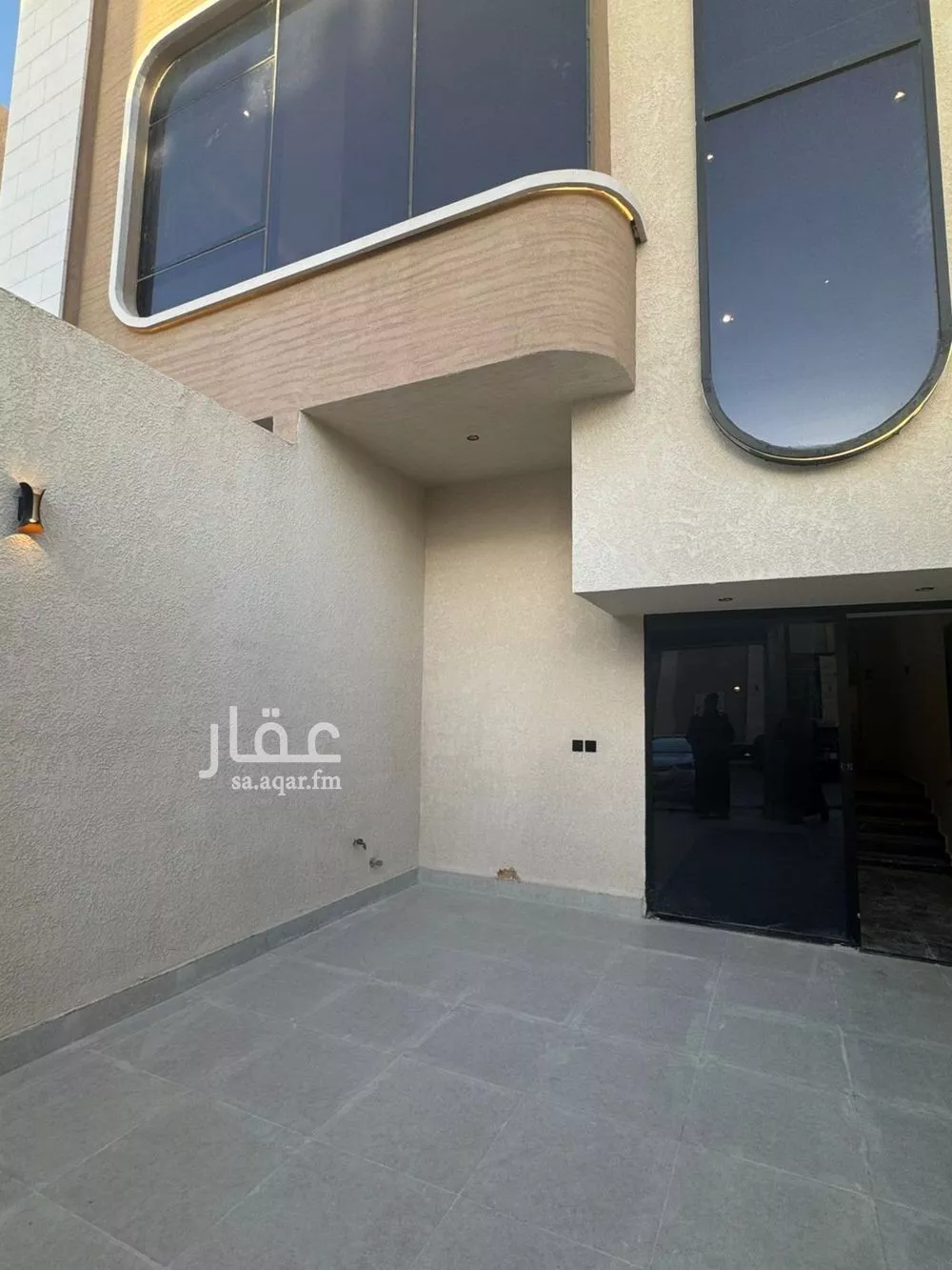5 bedroom villa in Al Aridh 3