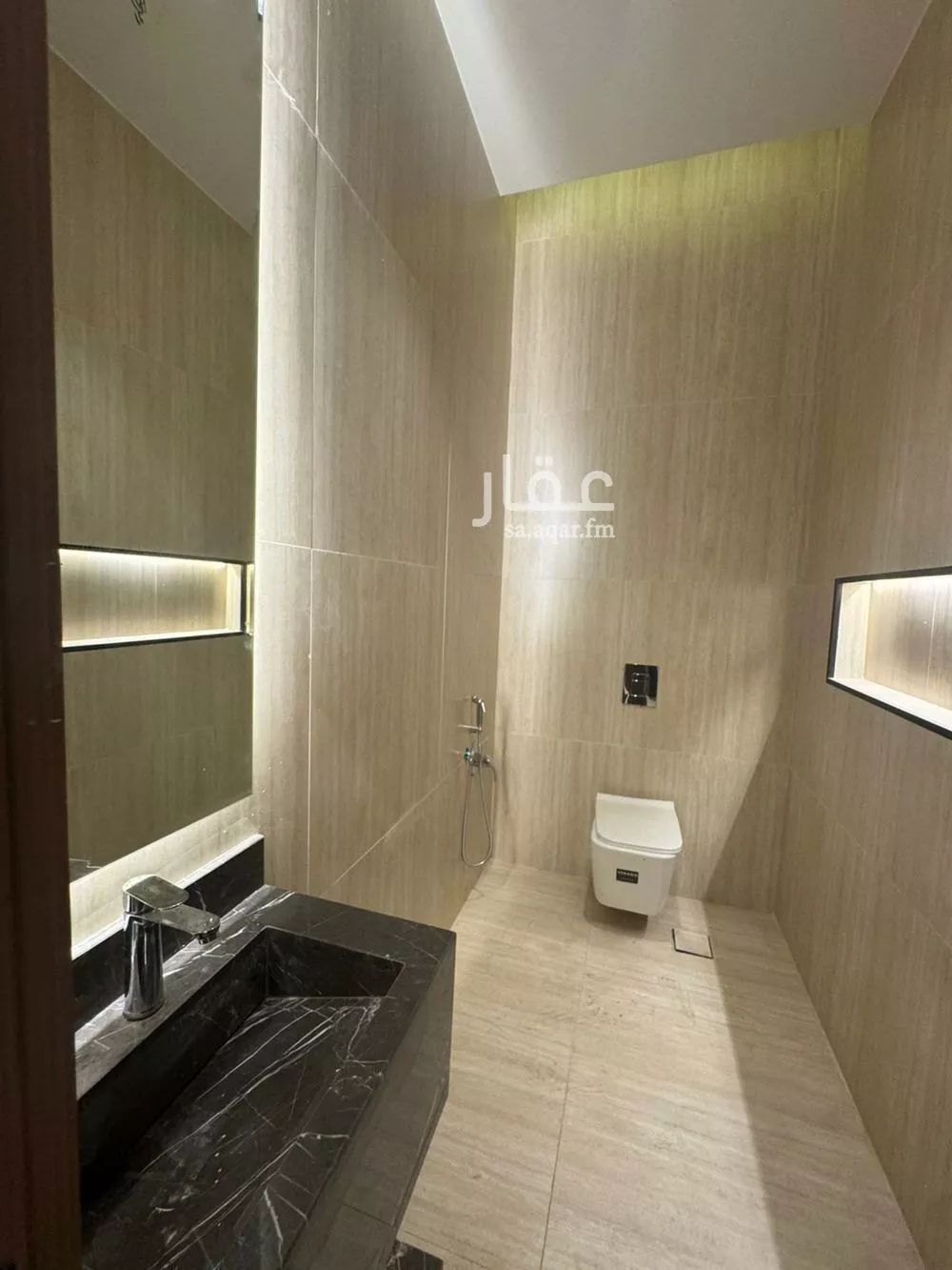 5 bedroom villa in Al Aridh, Riyadh 18