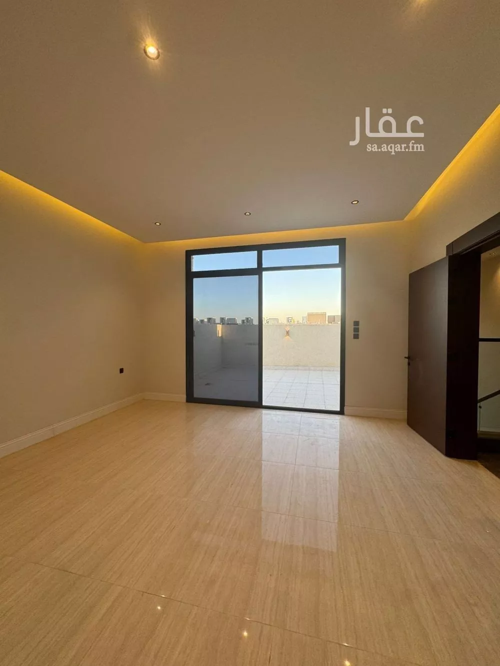 5 bedroom villa in Al Aridh, Riyadh 11