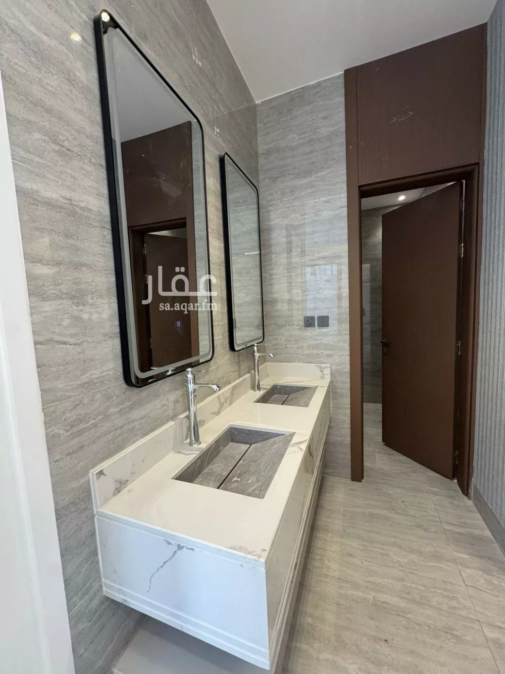 7 bedroom villa in Al Rimal 4