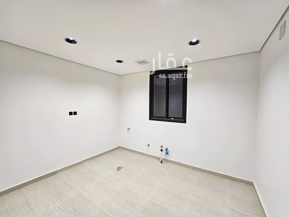 دور 4 غرف في الشرق 4